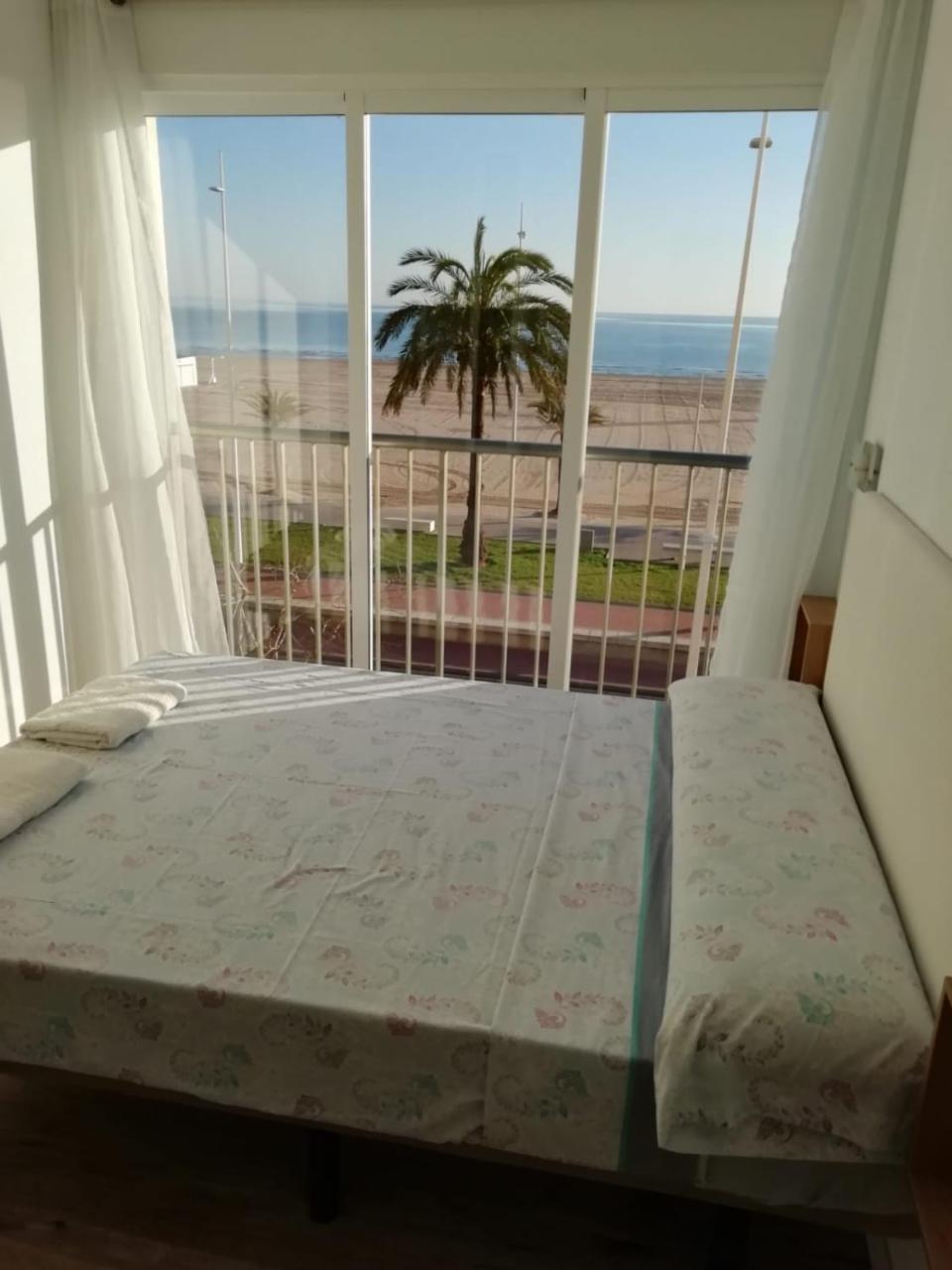 Infante Primera Linea Gandia Playa Apartment Playa de Gandia ภายนอก รูปภาพ