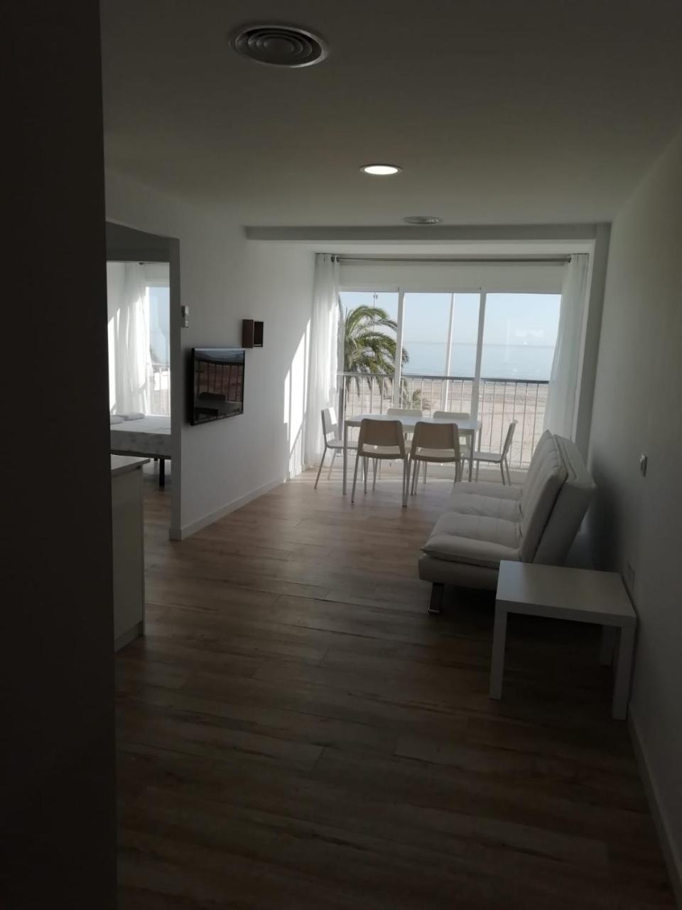 Infante Primera Linea Gandia Playa Apartment Playa de Gandia ภายนอก รูปภาพ