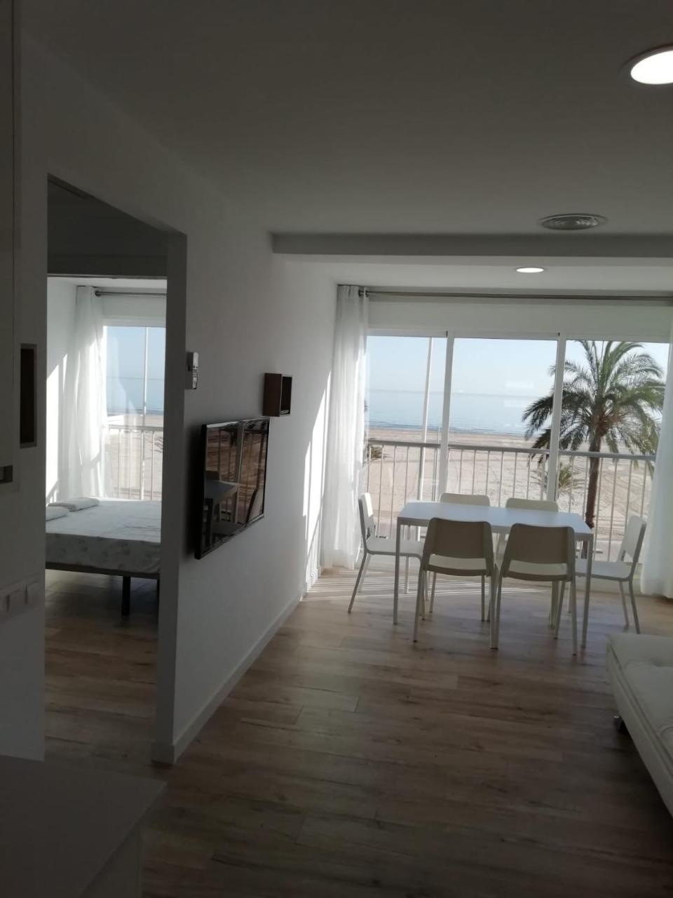 Infante Primera Linea Gandia Playa Apartment Playa de Gandia ภายนอก รูปภาพ